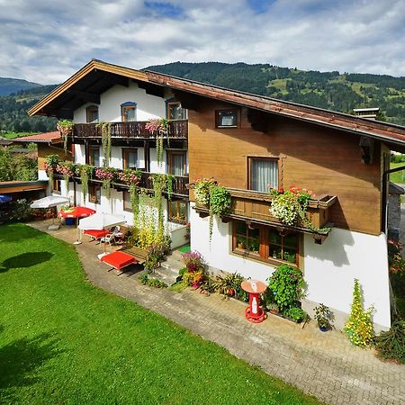 Pension Erlhof Saalfelden ภายนอก รูปภาพ