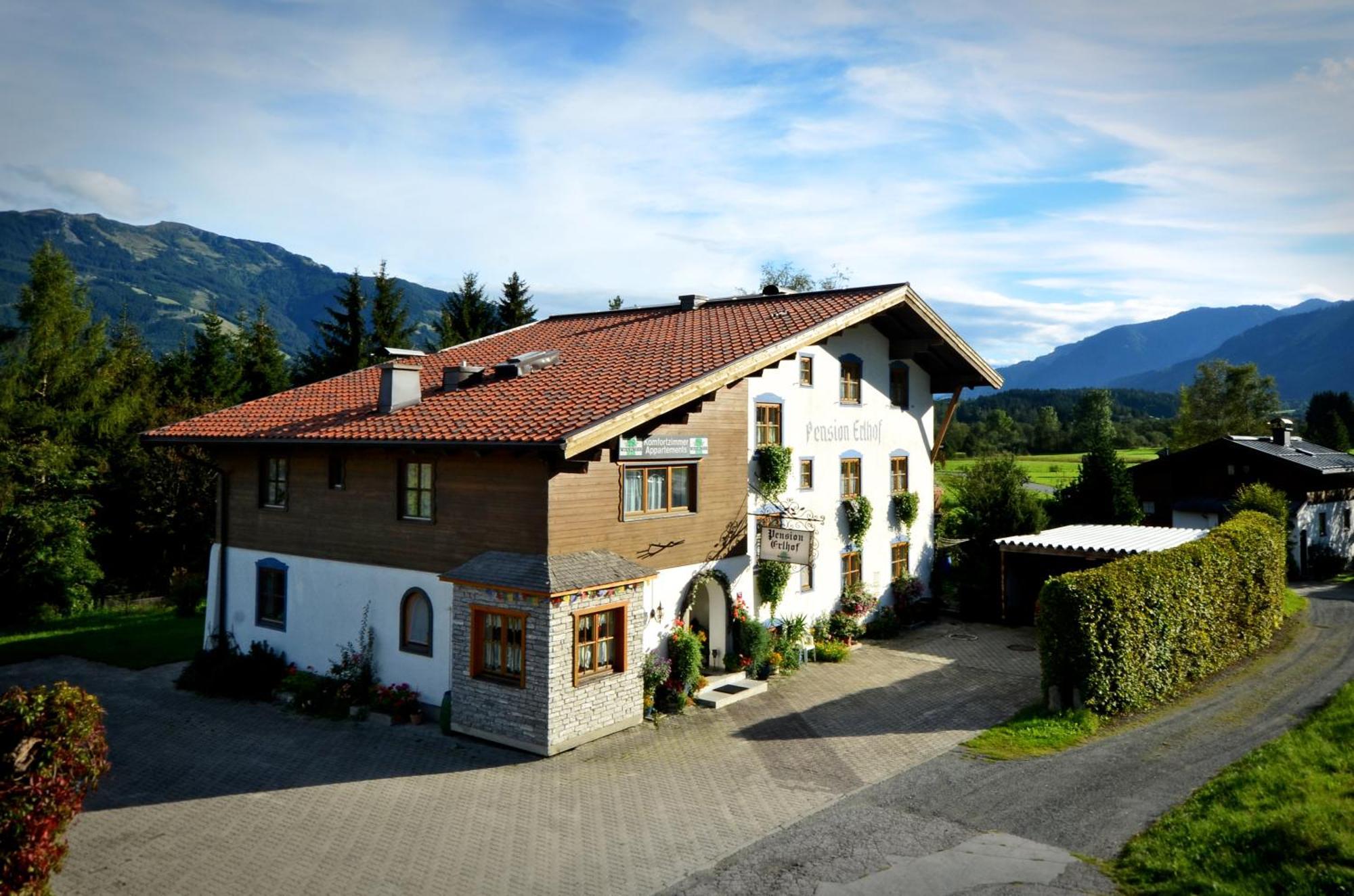 Pension Erlhof Saalfelden ภายนอก รูปภาพ